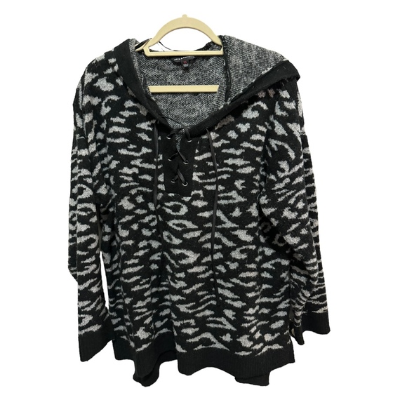 Rock & Republic - Black / White "animal print" Hooded Sweater - Size XL - Picture 1 of 4